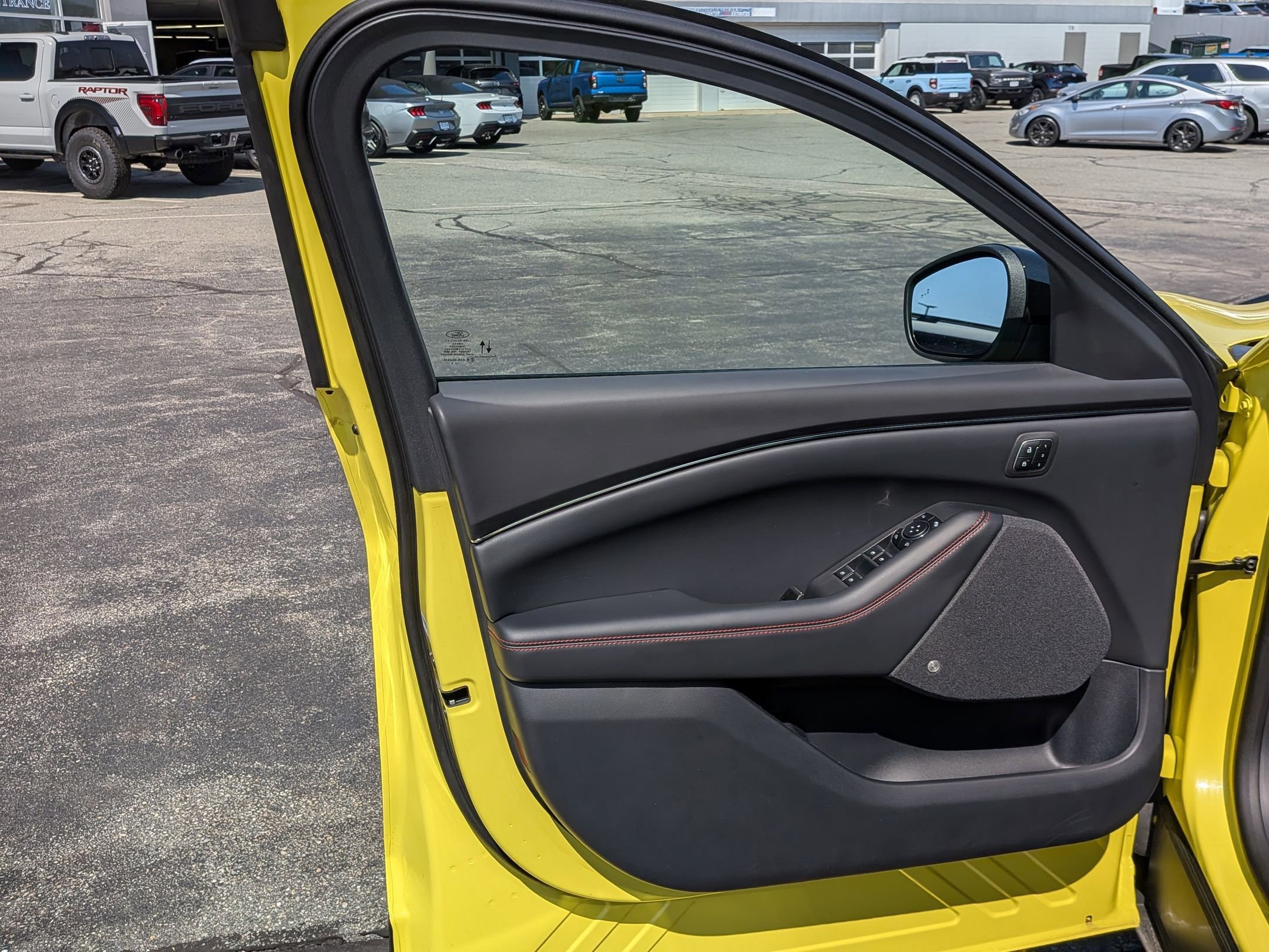 Used 2025 Ford Mustang Mach-E Premium w/ Sport Appearance Package image 10