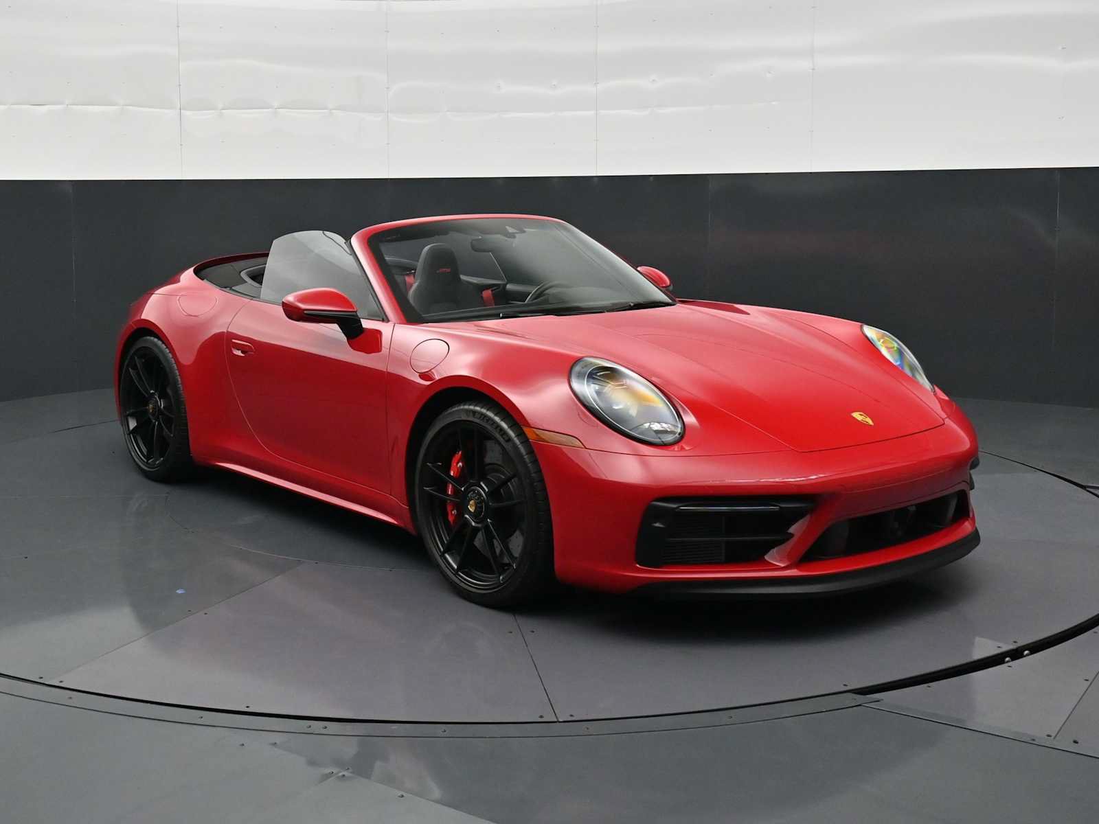 Certified 2024 Porsche 911 Carrera GTS RWD image 29