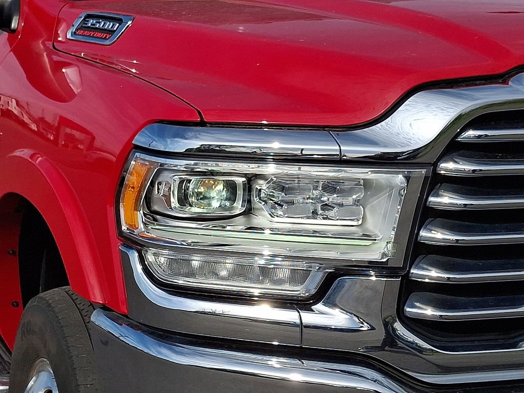 Used 2022 RAM 3500 Limited AWD/4WD image 9