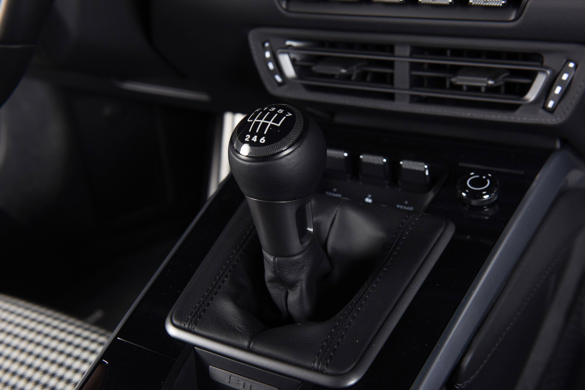 Used 2023 Porsche 911 Sport Classic image 21