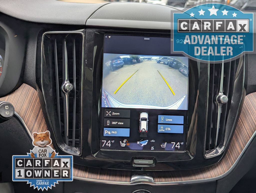 Used 2021 Volvo XC60 T5 Momentum w/ Advanced Package FWD image 9