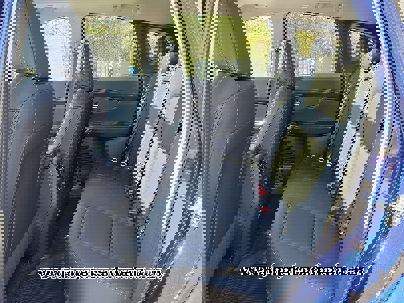 New 2025 Nissan Murano SL image 4