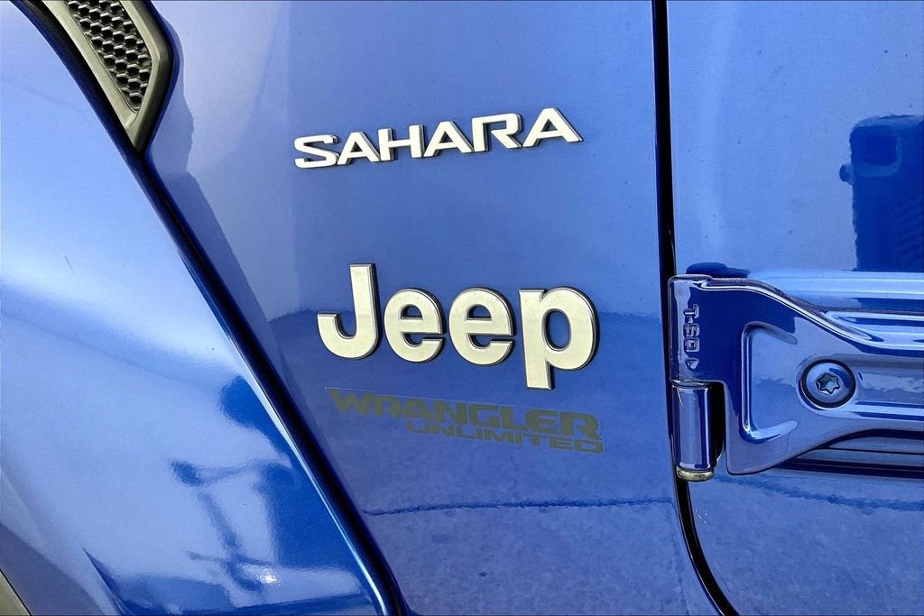 Used 2018 Jeep Wrangler Unlimited Sahara image 38