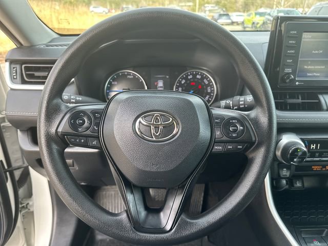 Used 2022 Toyota RAV4 XLE AWD/4WD image 13