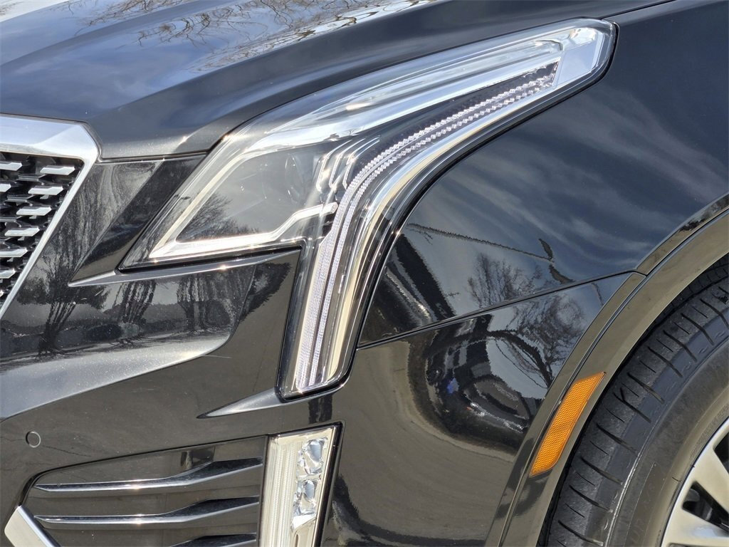 Used 2022 Cadillac XT5 Premium Luxury image 16