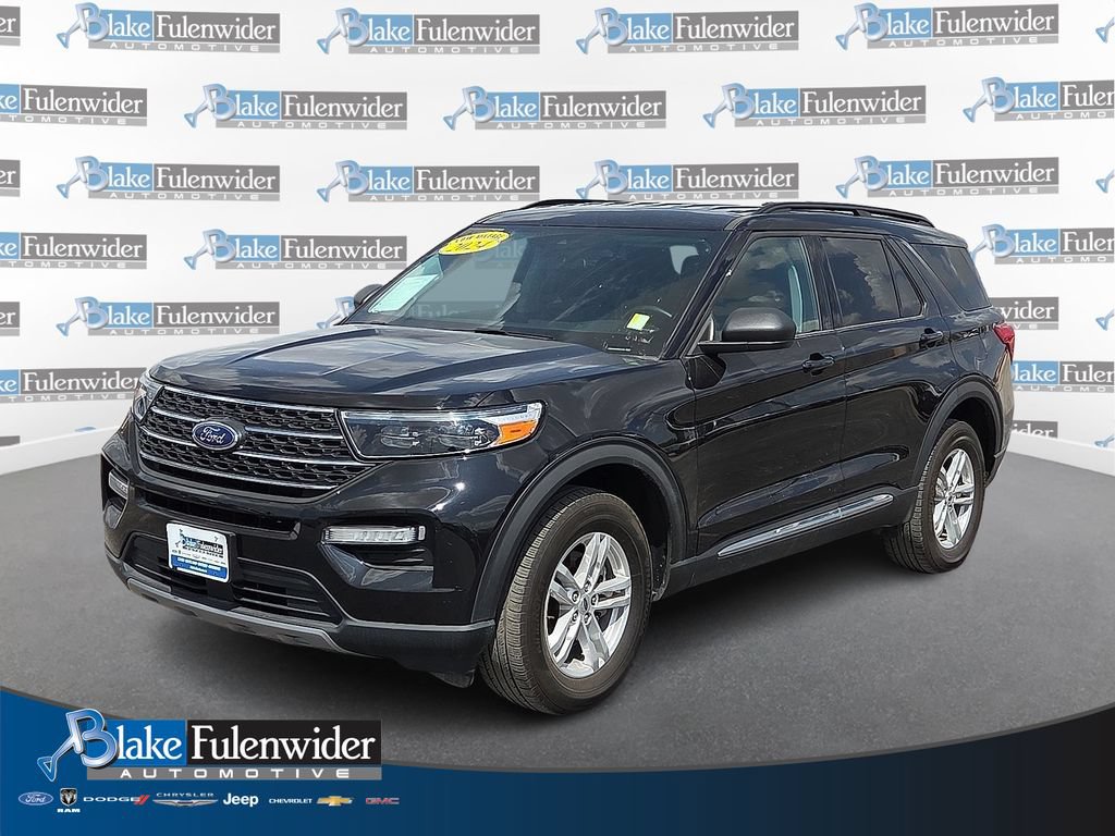 Used 2024 Ford Explorer XLT w/ Equipment Group 202A AWD/4WD image 1