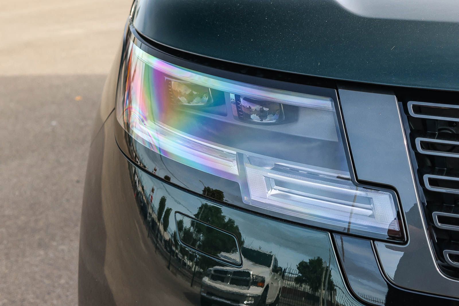 New 2026 Land Rover Range Rover SE image 15