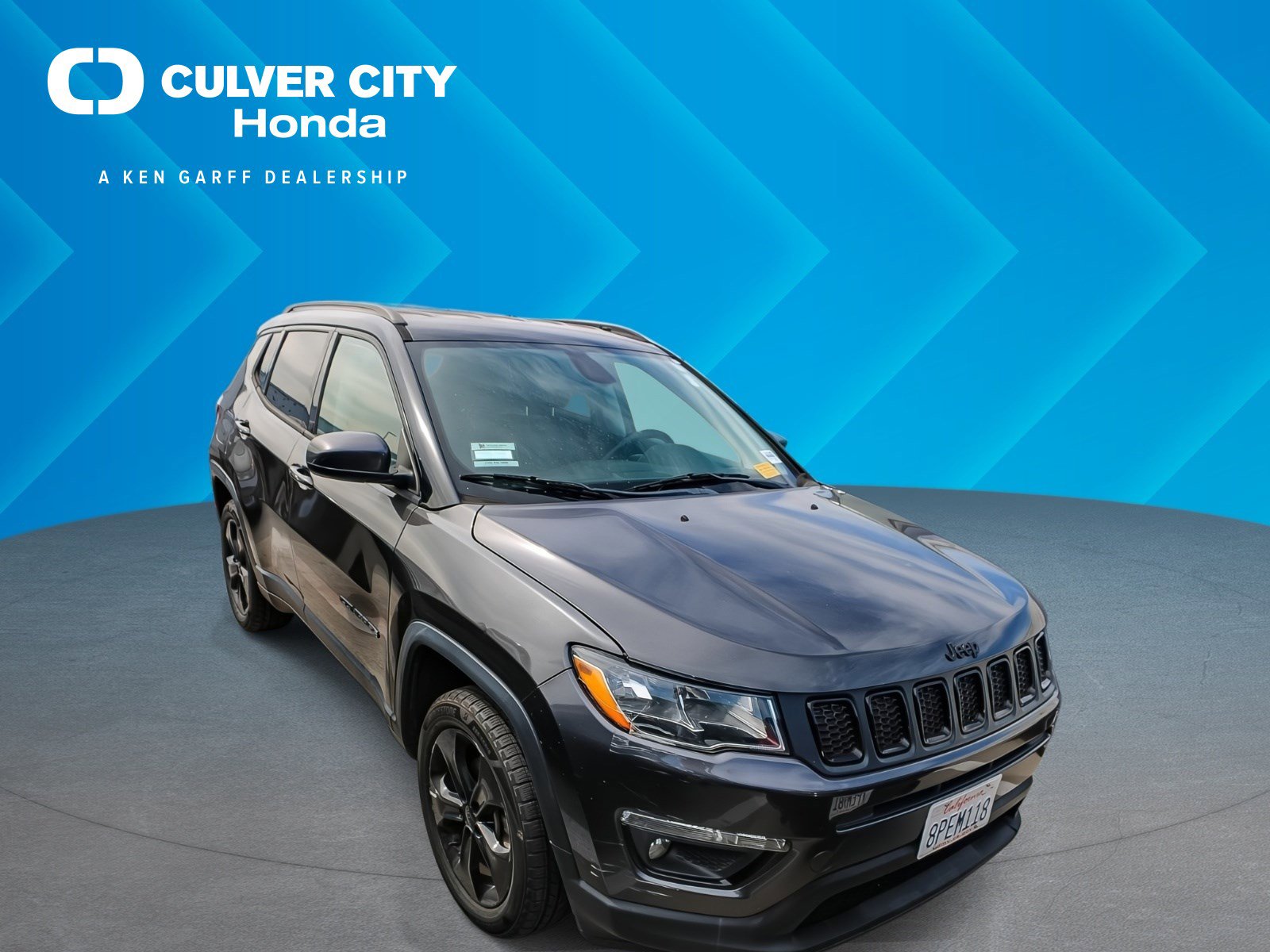 Used 2020 Jeep Compass Latitude image 1