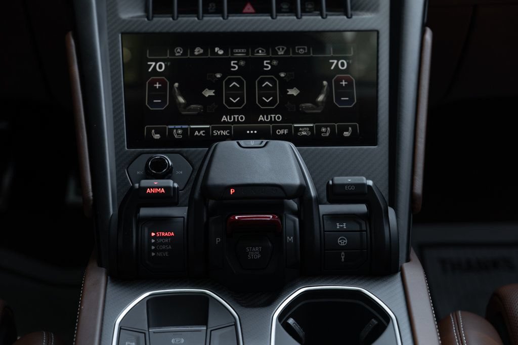 Used 2023 Lamborghini Urus S AWD/4WD image 22