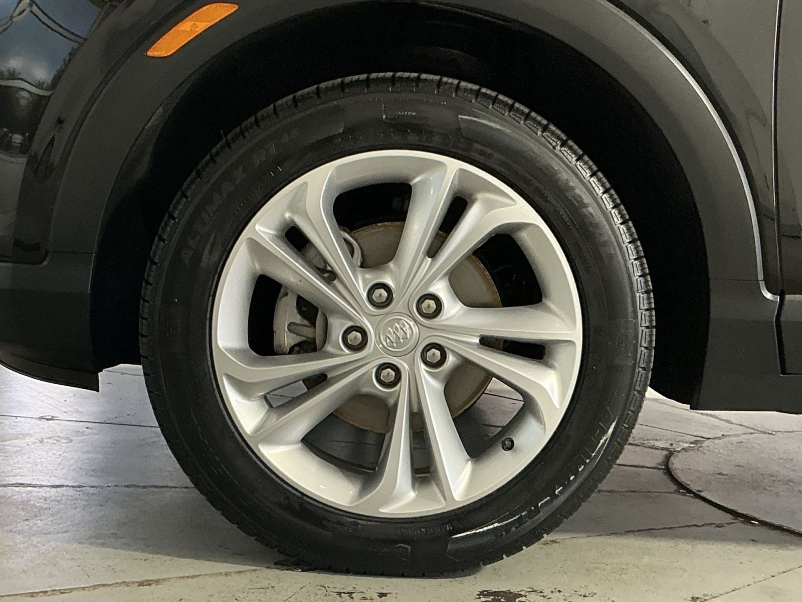 Used 2023 Buick Encore GX Preferred w/ Cold Weather Comfort Package AWD/4WD image 13