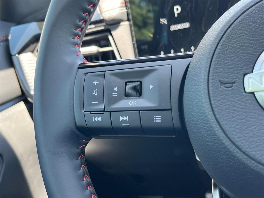 New 2025 Nissan Kicks SR image 26