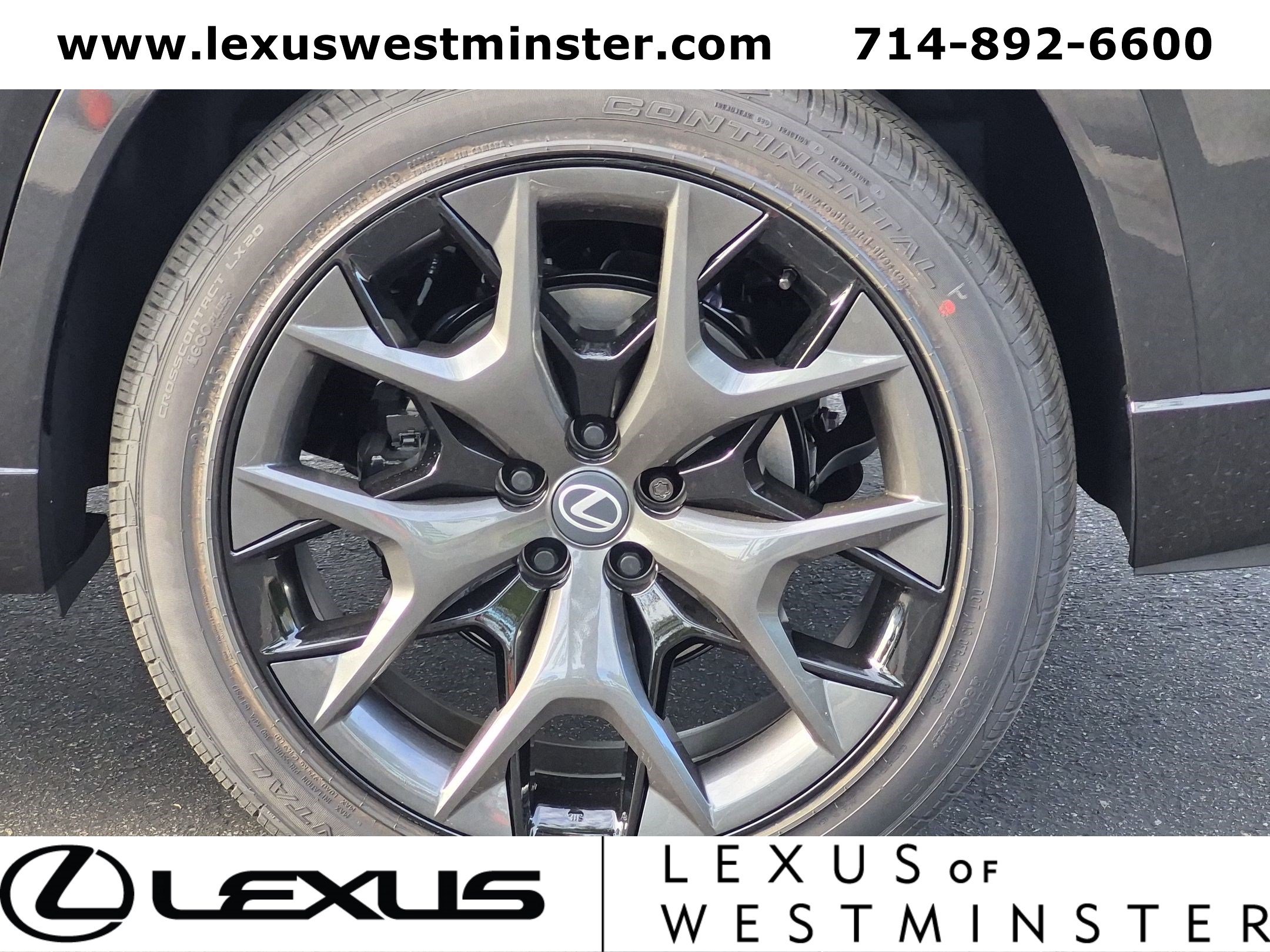 New 2026 Lexus TX 500h AWD w/ Technology Package image 9