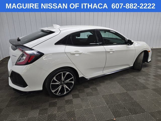 Used 2017 Honda Civic Sport image 3