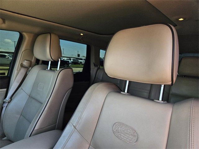 Used 2018 Jeep Grand Cherokee Overland image 23