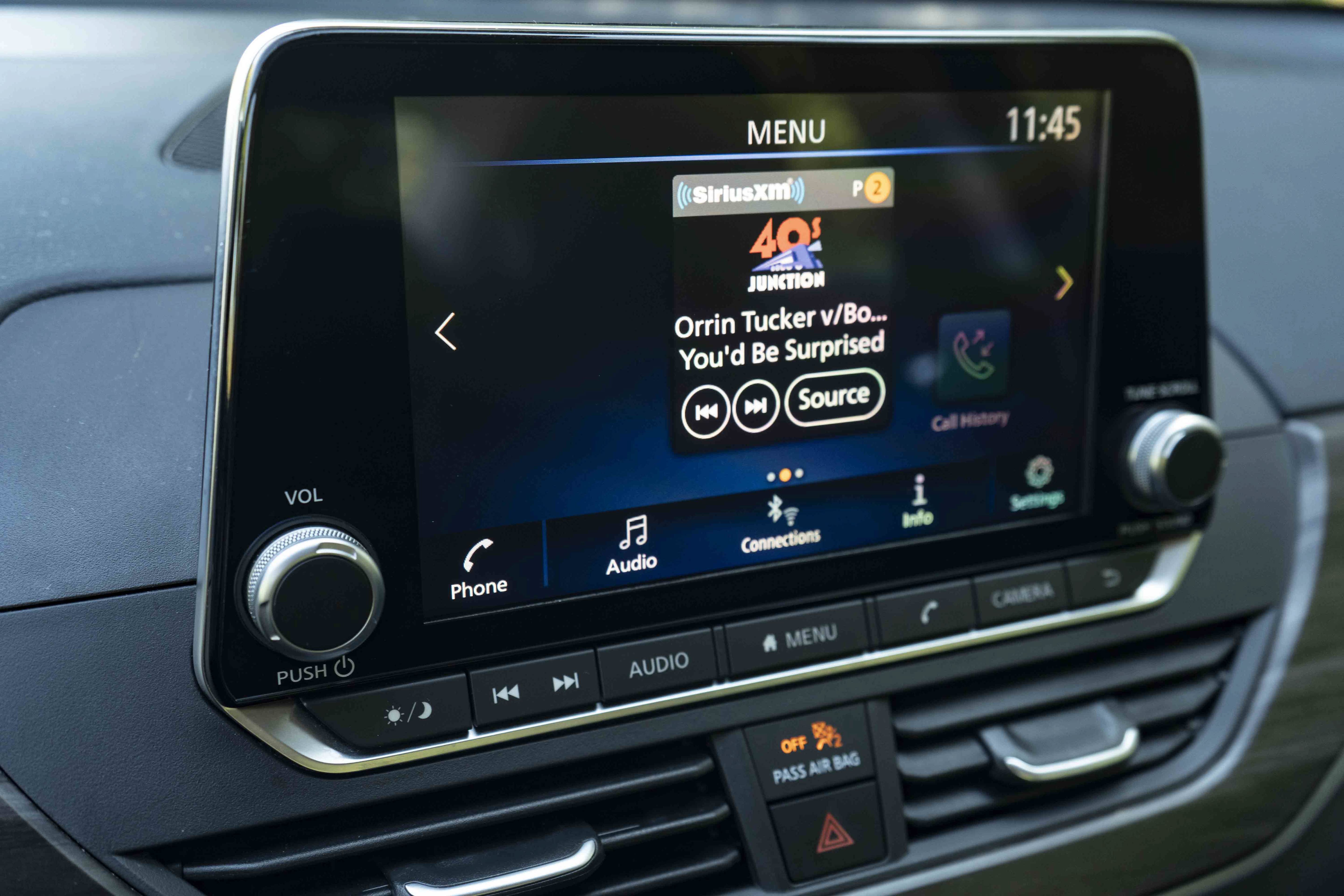 Used 2025 Nissan Altima 2.5 SV FWD image 28