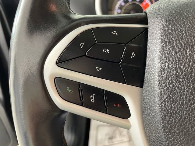 Used 2017 Jeep Cherokee Trailhawk w/ Comfort/Convenience Group image 14