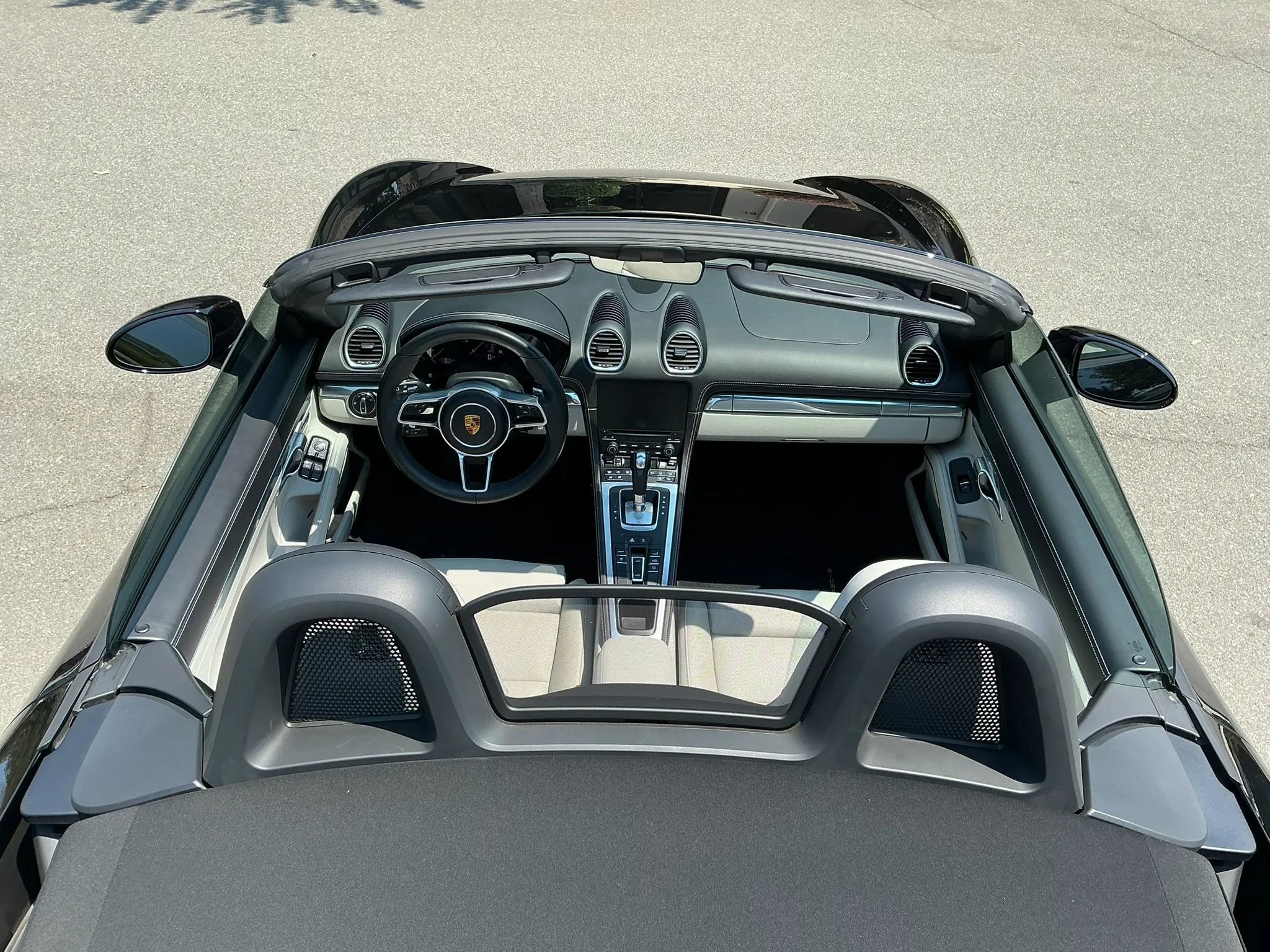 Used 2022 Porsche 718 Boxster image 24