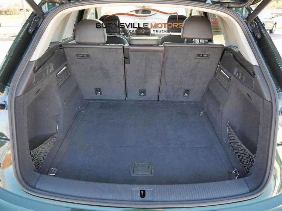 Used 2018 Audi Q5 Premium Plus w/ Premium Plus Package image 12