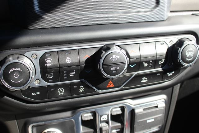 Used 2021 Jeep Gladiator Willys image 8