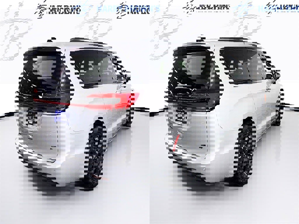 New 2026 Chrysler Pacifica Select image 31