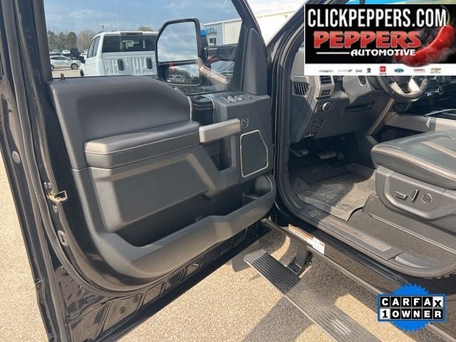 Used 2022 Ford F450 Platinum w/ FX4 Off-Road Package AWD/4WD image 14