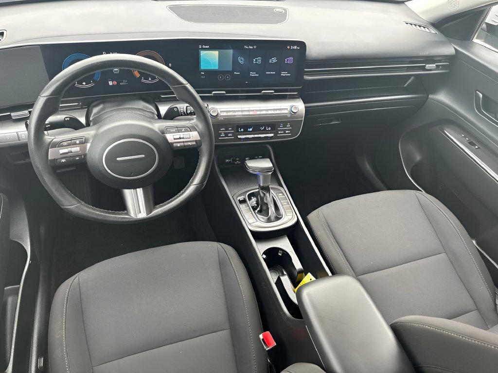 Used 2025 Hyundai Kona SEL AWD/4WD image 9