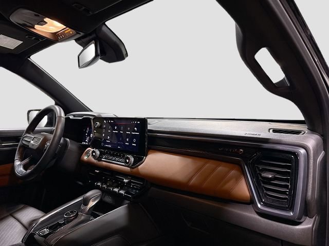 Used 2023 GMC Canyon AT4 w/ AT4 Premium Package image 30