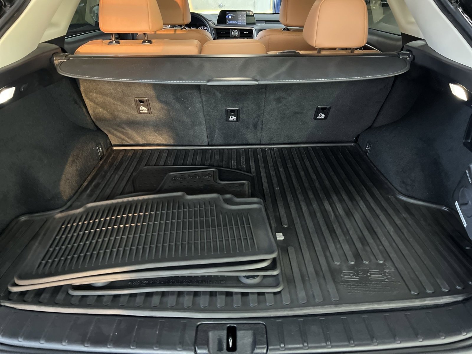 Used 2022 Lexus RX 350 AWD w/ Premium Package image 25