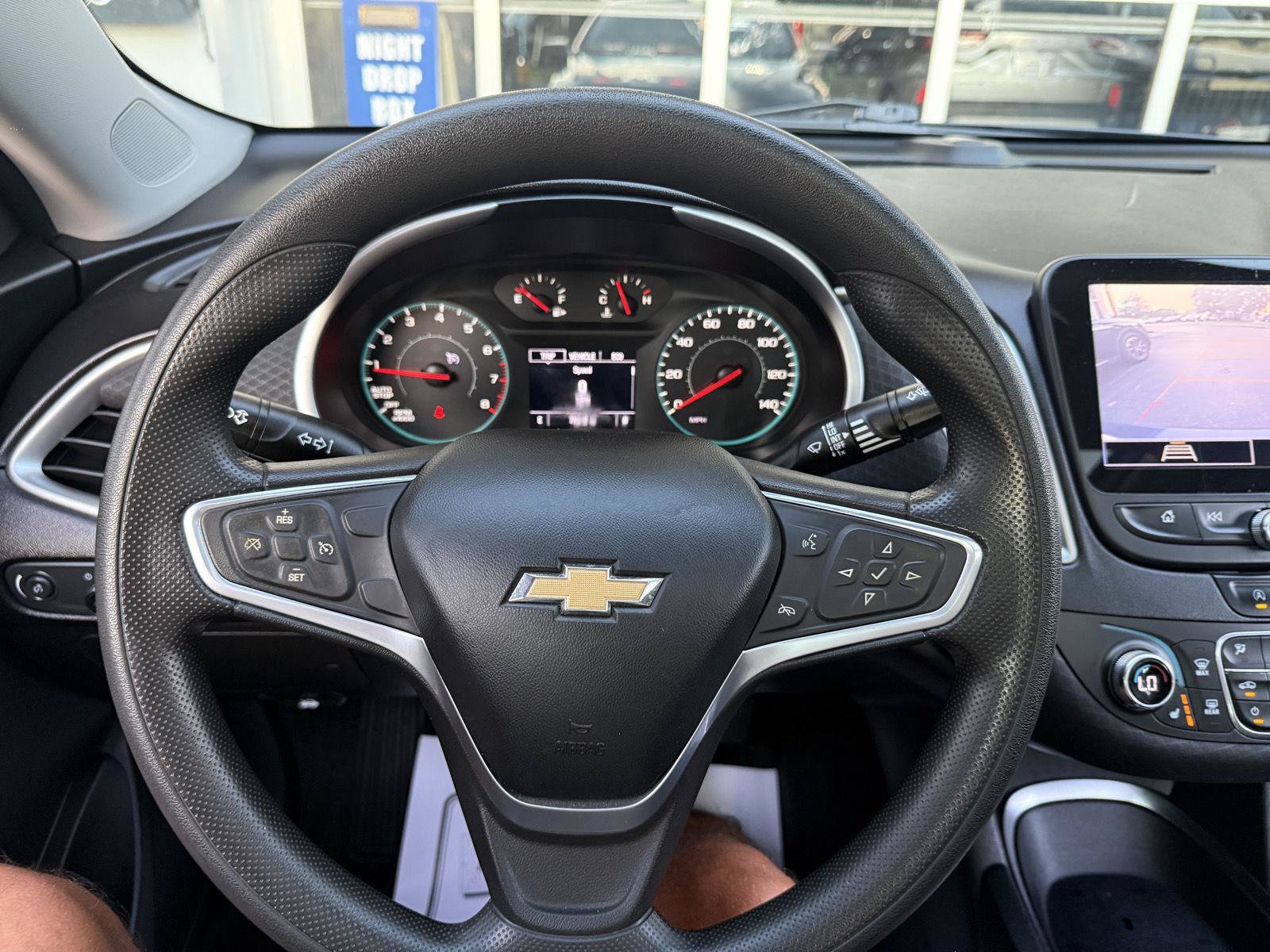 Used 2022 Chevrolet Malibu LT FWD image 36