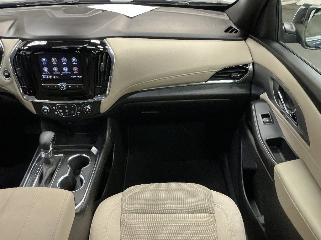 Used 2022 Chevrolet Traverse LS FWD image 24