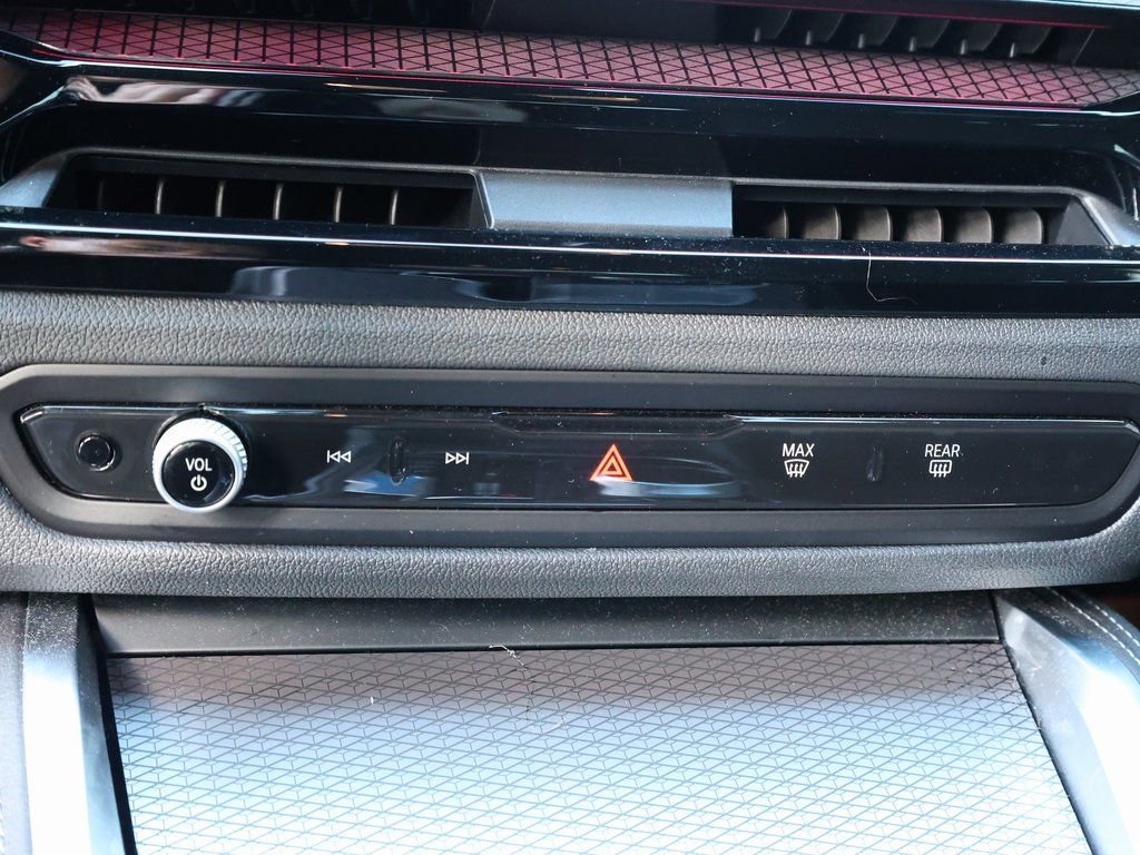 Used 2025 BMW i4 eDrive40 w/ M Sport Package image 29