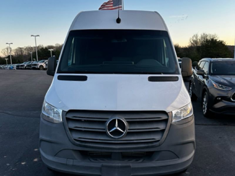 Used 2021 Mercedes-Benz Sprinter 2500 image 3