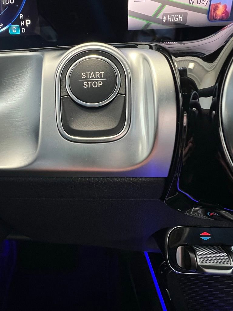 Certified 2024 Mercedes-Benz EQB 300 4MATIC image 13