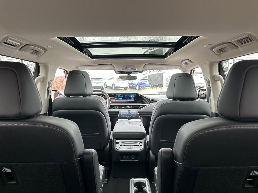 New 2026 INFINITI QX80 Luxe w/ Exterior Package image 28