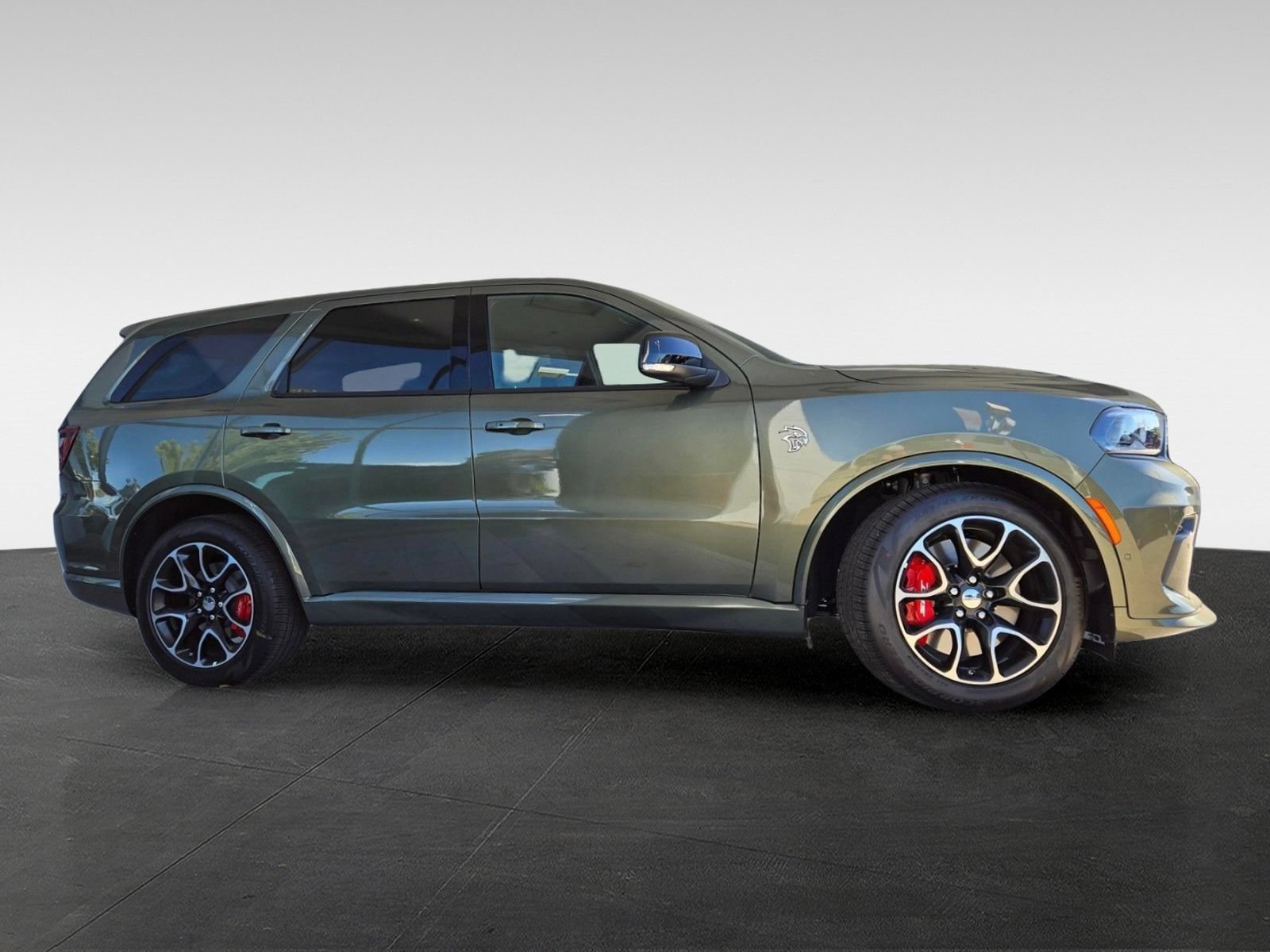 New 2026 Dodge Durango SRT Hellcat w/ Trailer Tow Group IV AWD/4WD image 4