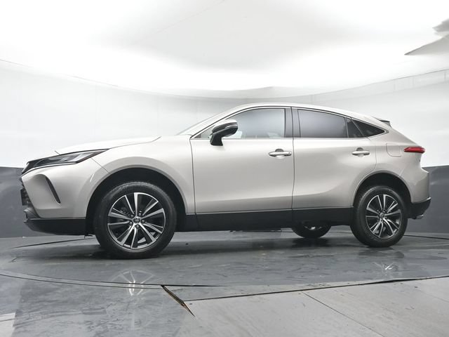 Certified 2024 Toyota Venza LE AWD/4WD image 34