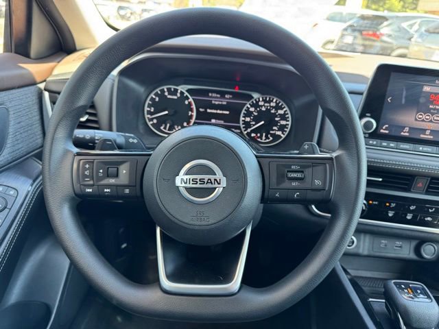 Used 2021 Nissan Rogue S AWD/4WD image 18