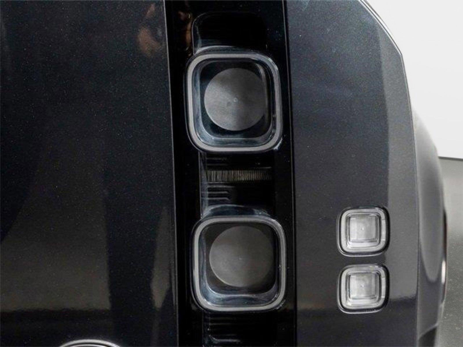 Used 2023 Land Rover Defender 130 X AWD/4WD image 10