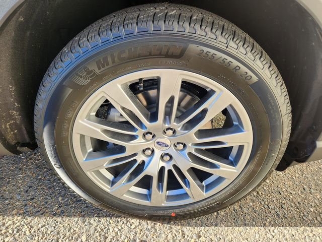 New 2026 Ford Explorer Platinum image 19