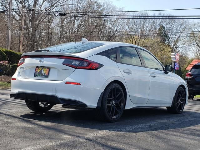 Used 2022 Honda Civic Sport image 3