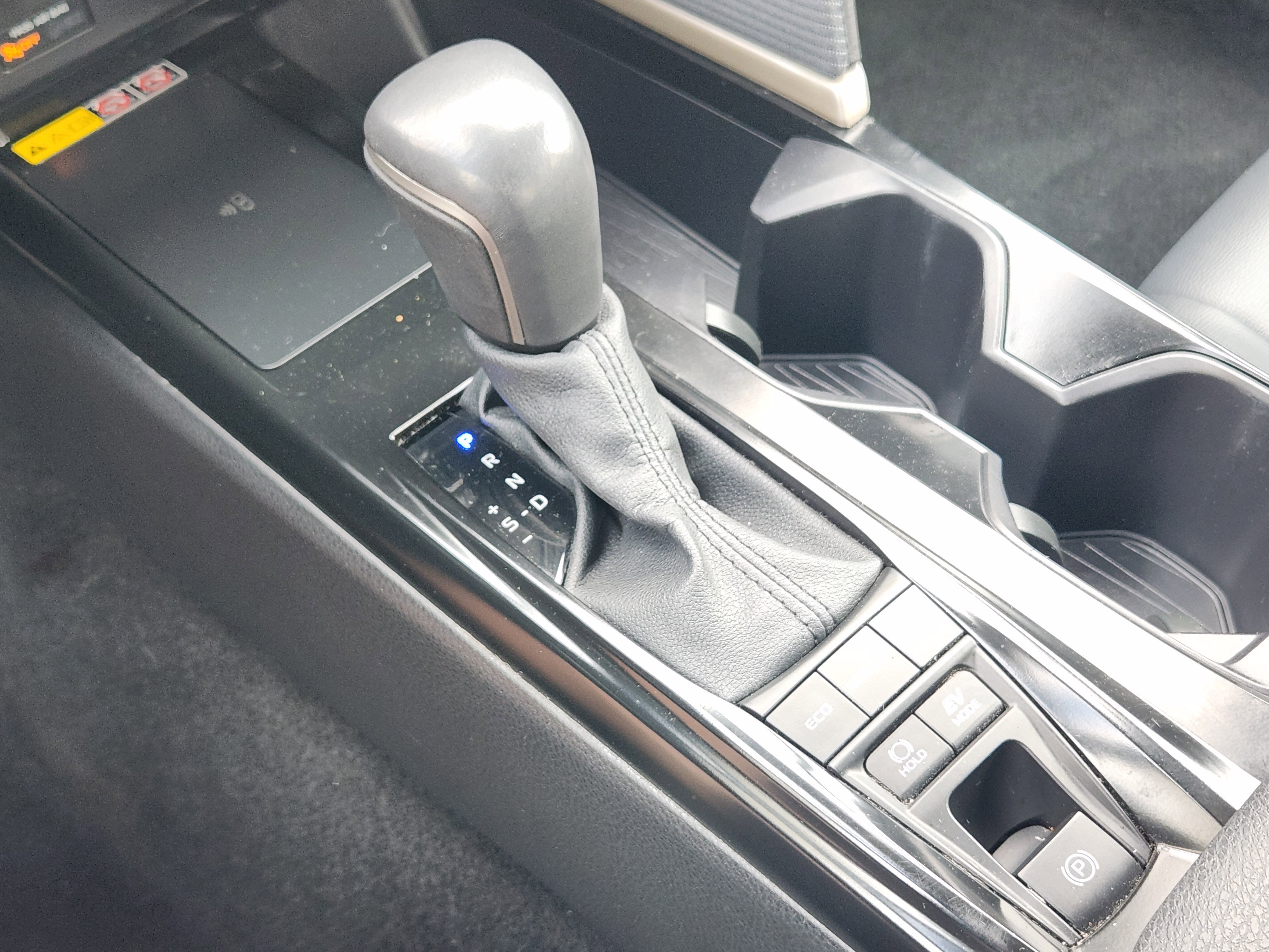 Used 2025 Toyota Camry LE image 20