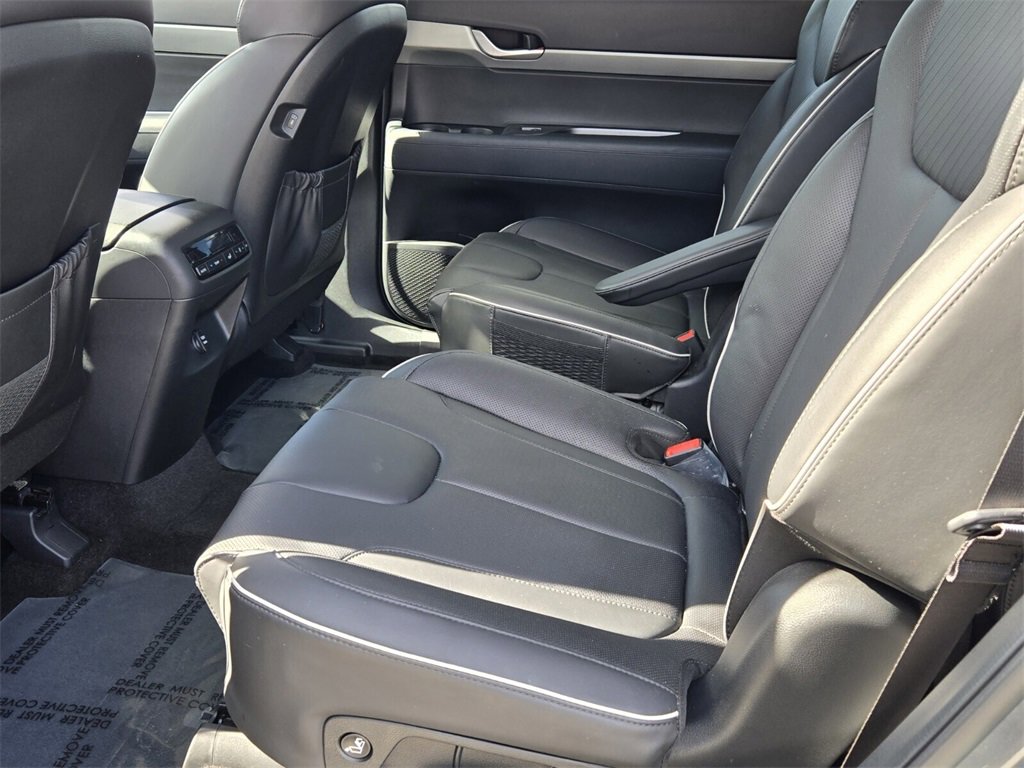 Certified 2023 Hyundai Palisade SEL image 11