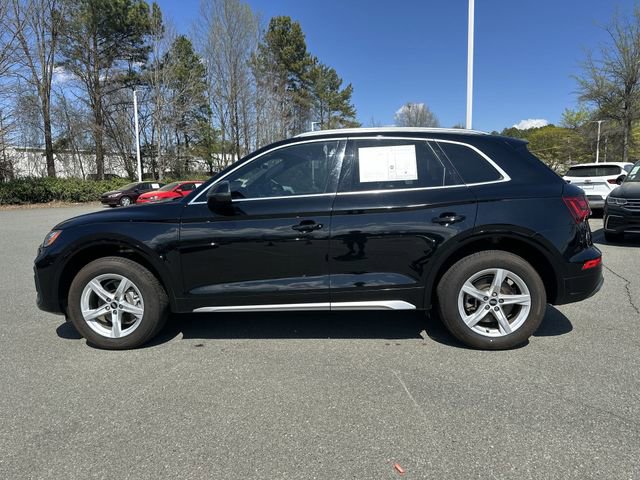 Used 2021 Audi Q5 2.0T Premium w/ Convenience Package image 2