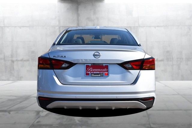 Certified 2025 Nissan Altima 2.5 SV image 6