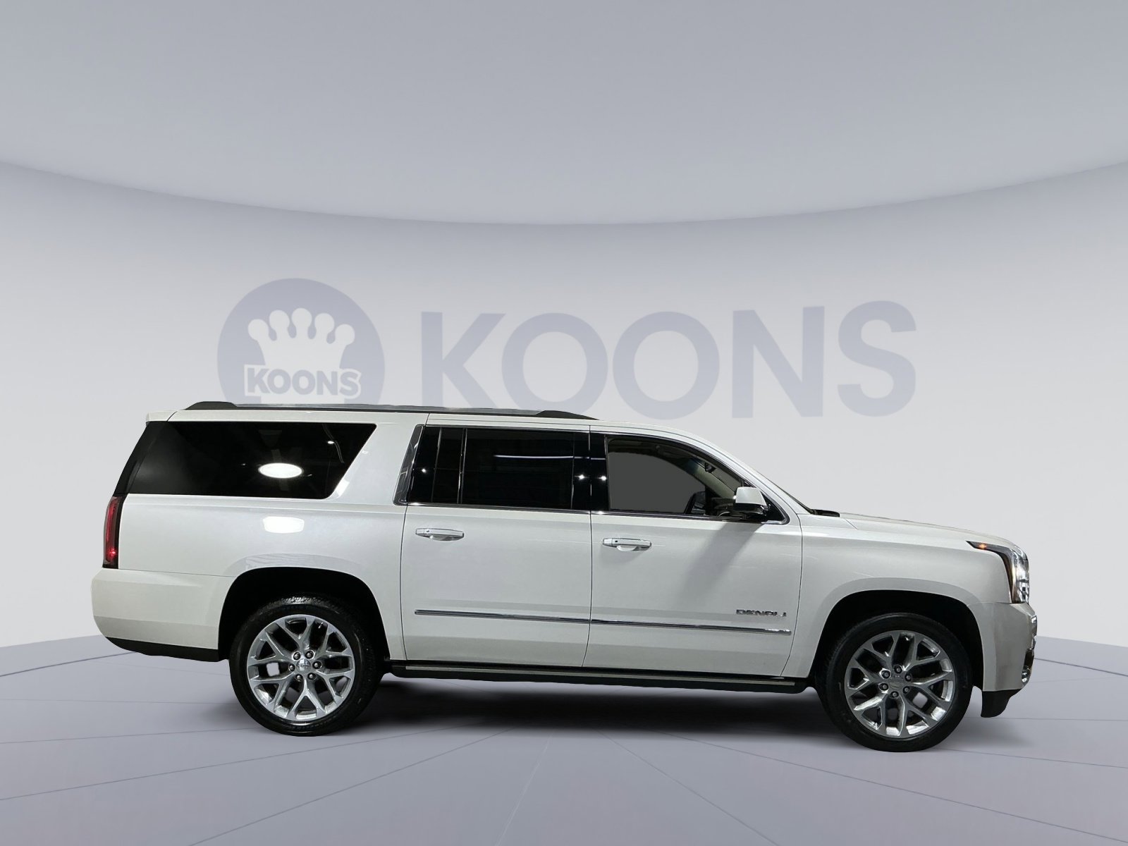 Used 2019 GMC Yukon XL Denali w/ Denali Ultimate Package image 17