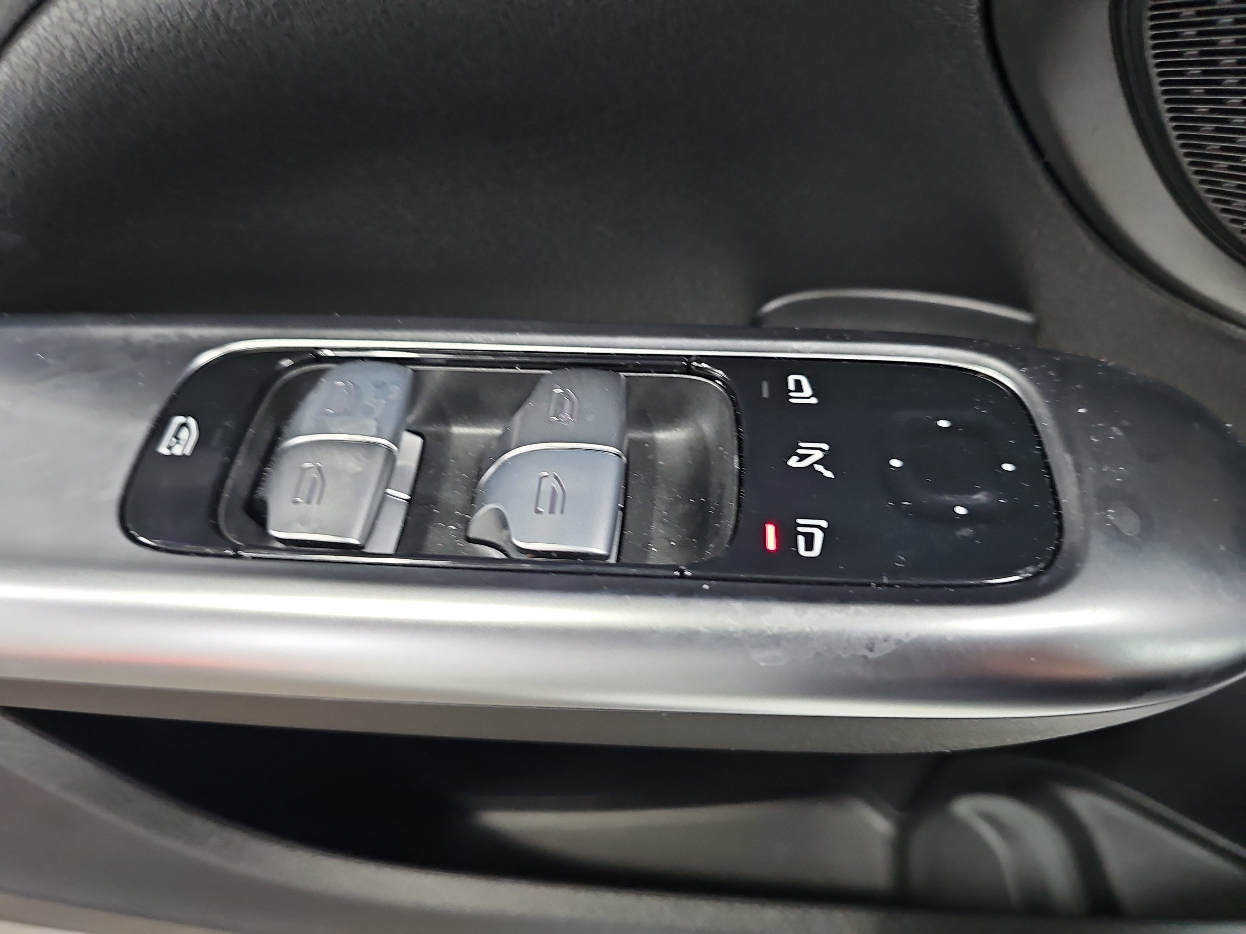 Certified 2026 Mercedes-Benz C 300 Sedan image 30