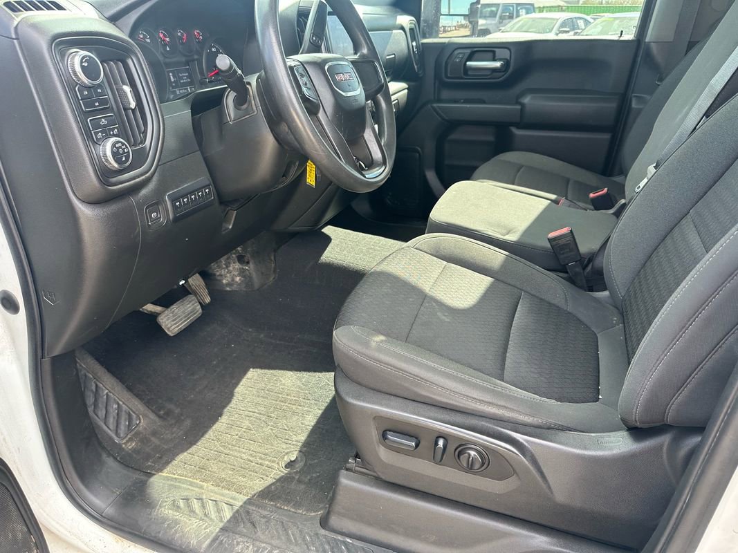 Used 2022 GMC Sierra 2500 Pro w/ Gooseneck/5TH Wheel Package image 32