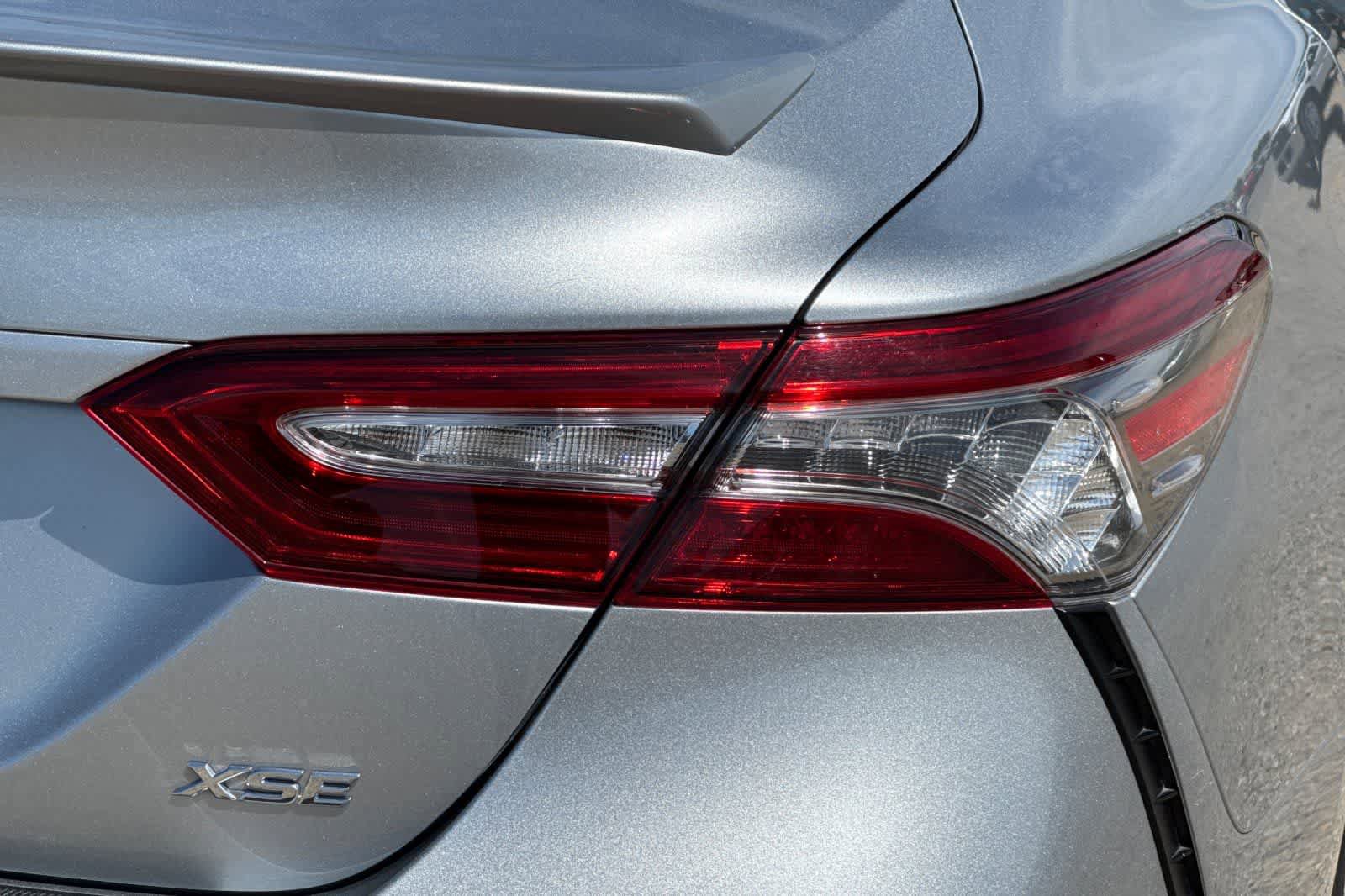 Used 2018 Toyota Camry XSE w/ Accessory Appearance Package FWD image 30