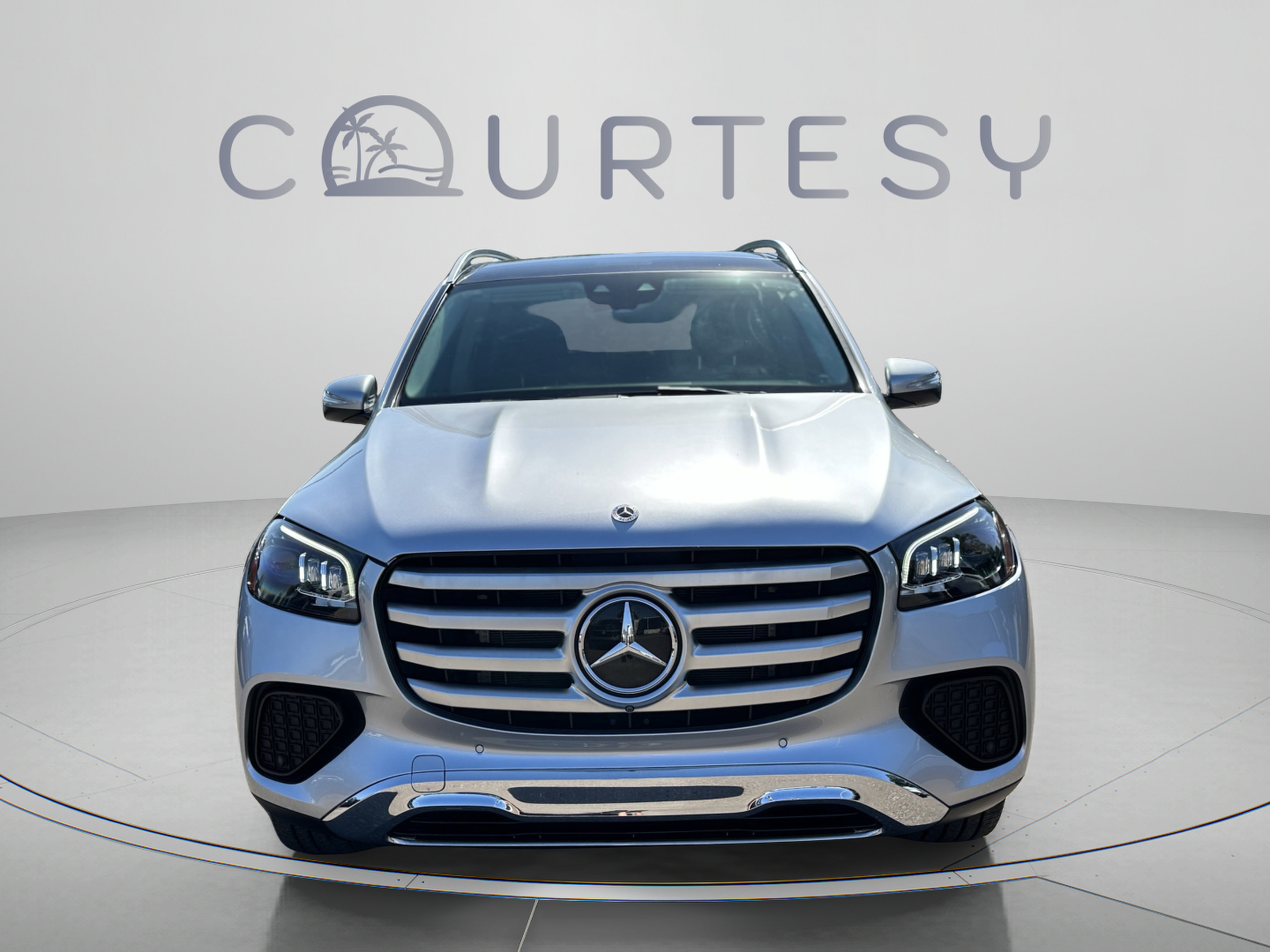 Used 2024 Mercedes-Benz GLS 450 4MATIC image 10