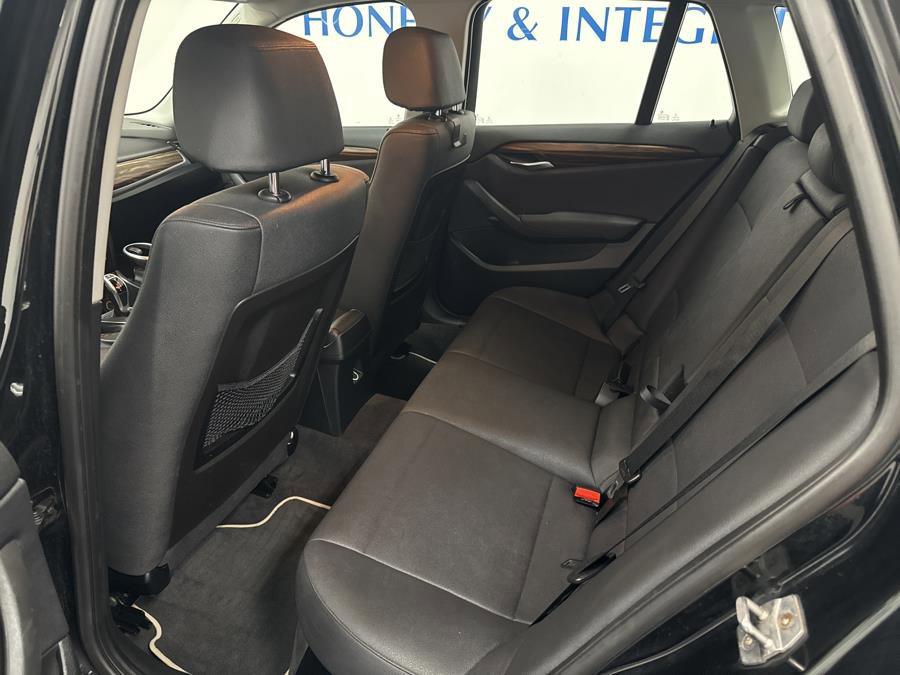 Used 2015 BMW X1 xDrive28i image 9